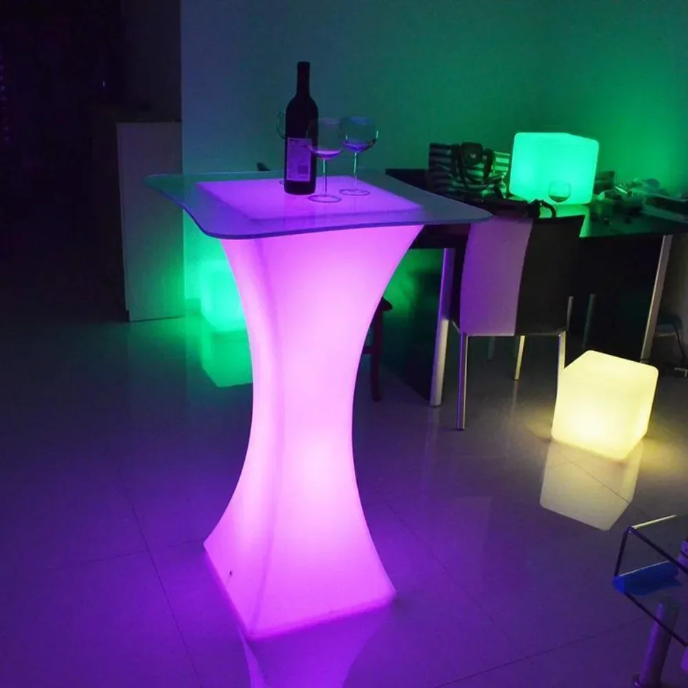 A iluminação moderna ilumina a - Outdoor Furniture Dubai avaliação e preço